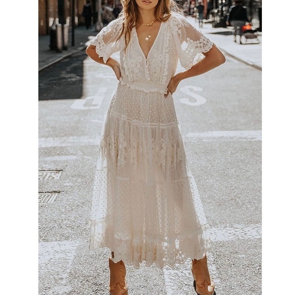 ✦🎉HP🎉NWT Boho White Embroidered Lace Maxi Dress✦ - Picture 5 of 8